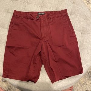 Men’s 31” banana republic shorts. 10.5” length